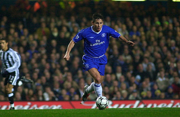 而巴黎却凭 而巴黎却凭